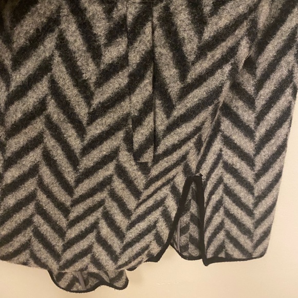 Talbots Wool Chevron Herringbone Pattern Long Sweater Jacket Coat Full Zip - Picture 9 of 13